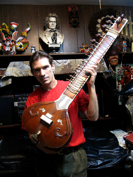 Picture of Chuck Jonkey with his Sitar